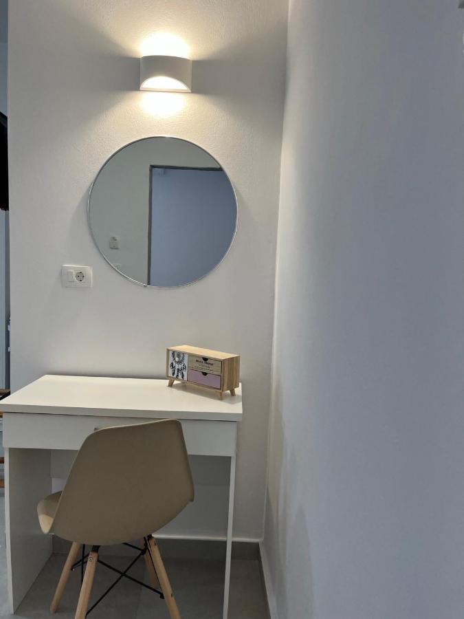 Firaxenia Rooms Екстер'єр фото