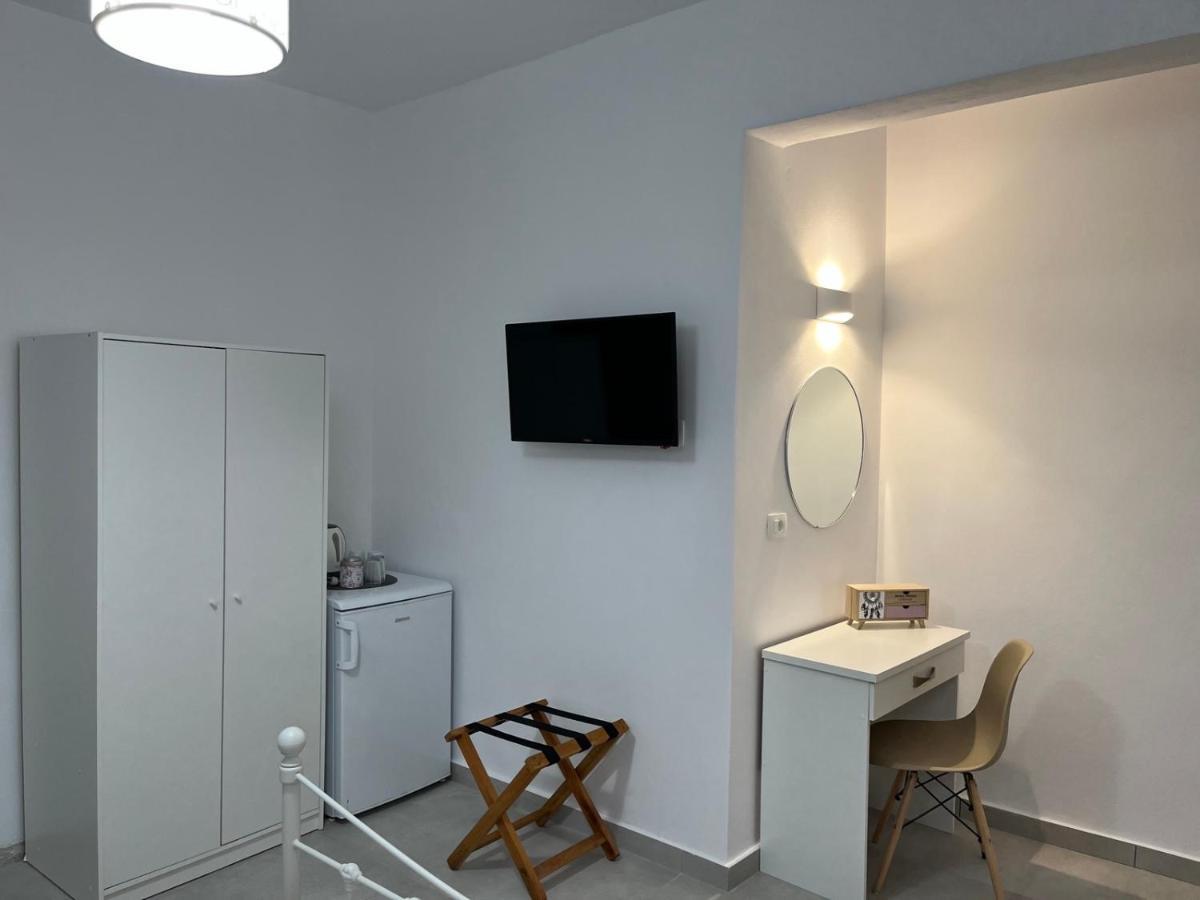 Firaxenia Rooms Екстер'єр фото